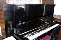 音楽教室風景-ピアノ2